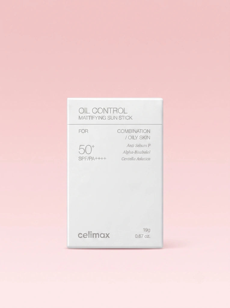 Celimax Oil Control Mattifying Sun Stick. Caja exterior de cartón del bloqueador para piel grasa.