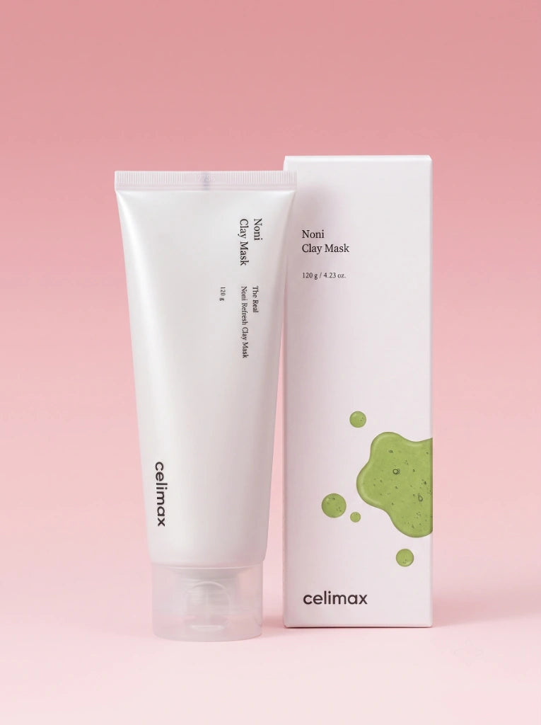 Celimax The Real Noni Refresh Clay Mask. El tubo de la mascarilla de arcilla exhibido junto a su empaque original.