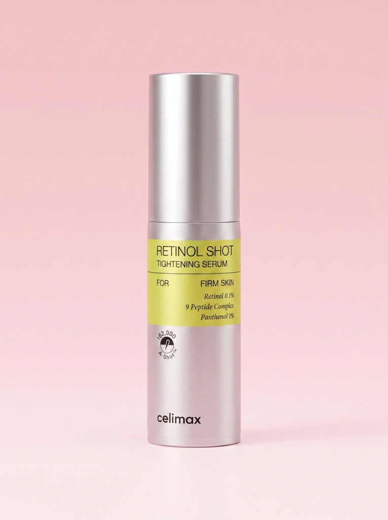 Celimax The Vita-A Retinol Shot Tightening Serum. Frasco del suero antiedad para arrugas sobre fondo de estudio.
