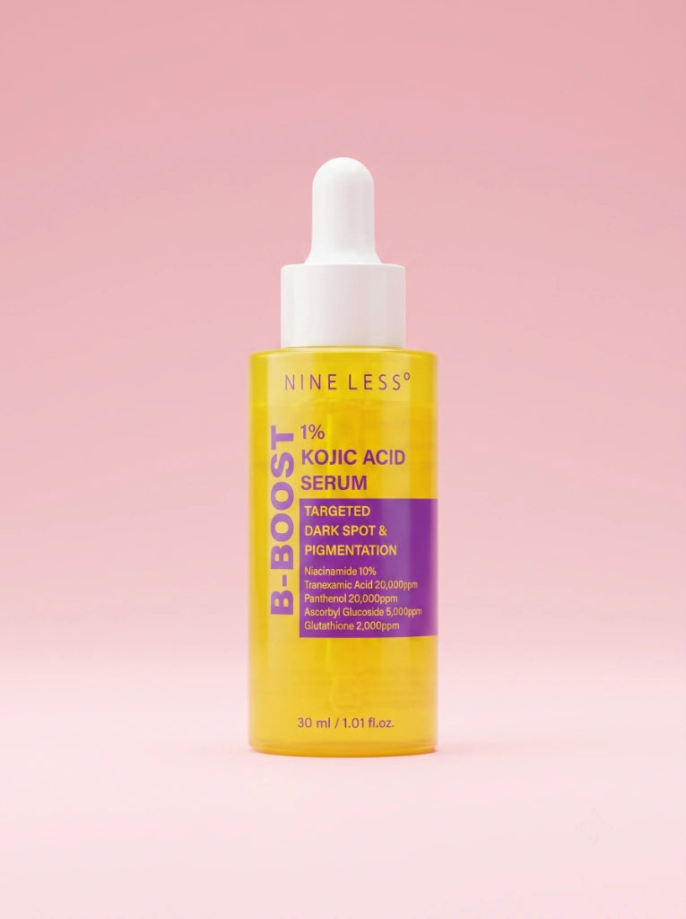 Nineless B-Boost 1% Kojic Acid Serum. Frasco del suero con ácido kójico fotografiado sobre fondo de estudio.
