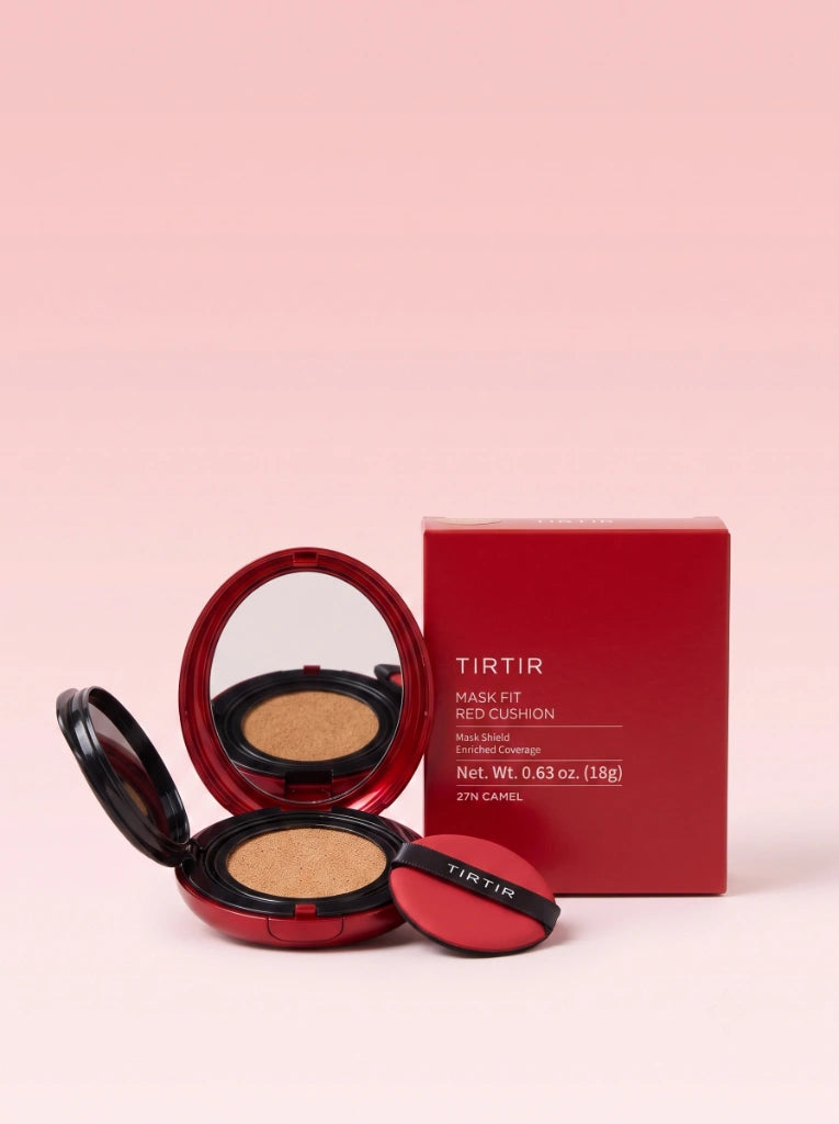 Tirtir Mask Fit Red Cushion 27N Camel. El estuche rojo de la base exhibido junto a su empaque original.