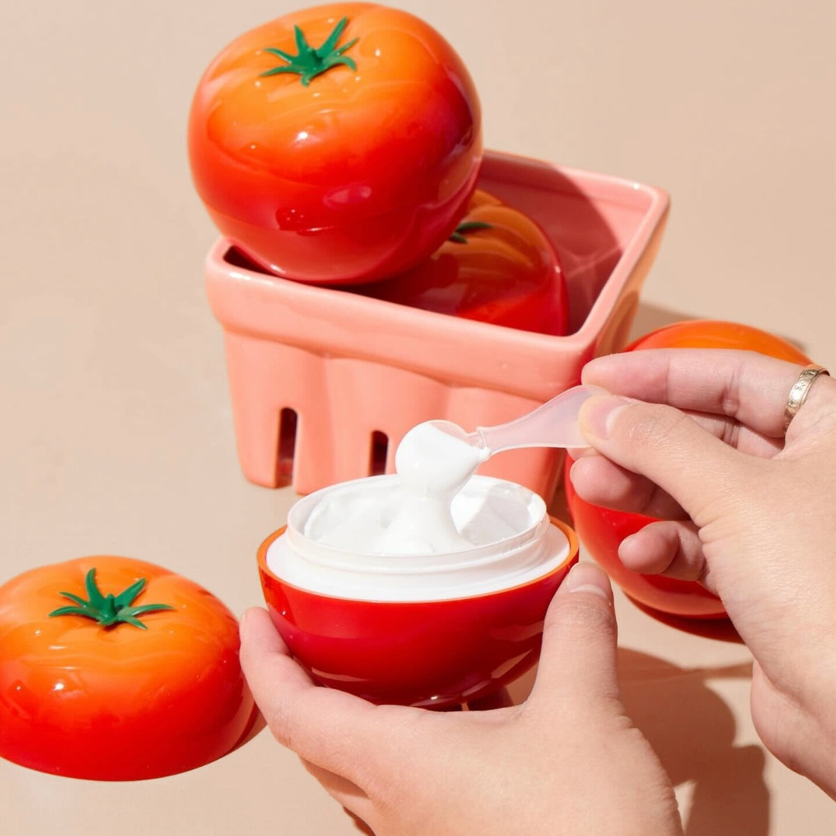 textura crema blanca mascarilla tomatox tonymoly